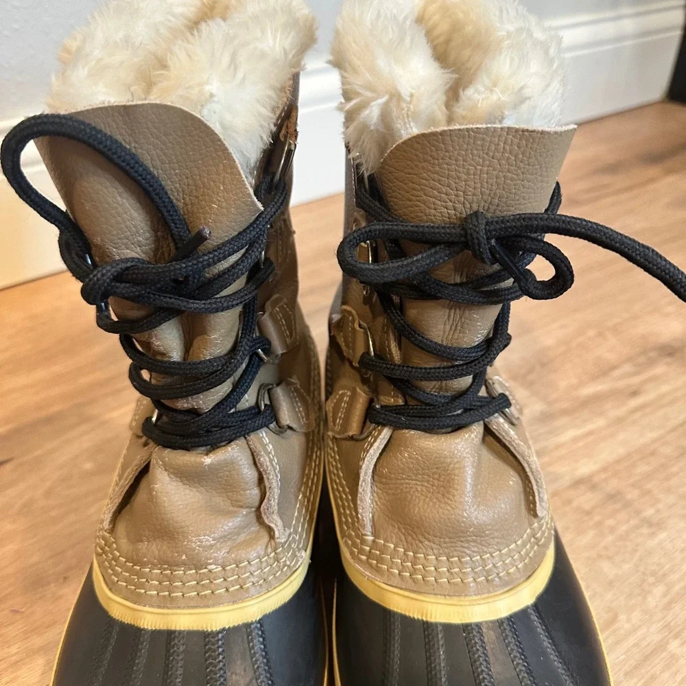 Sorel‎ Caribou Snow Boots Women 9 Tan Leather Waterproof Winter Duck Boots VTG